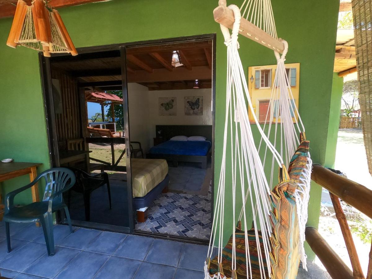 La Gondola Bed & Breakfast Montañita Екстериор снимка